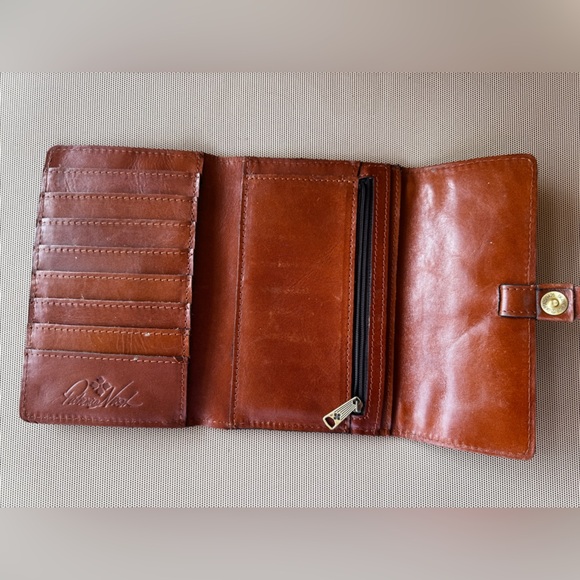 Patricia Nash Brown, Tan, Army Green & Black Leather Print Wallet. - Picture 2 of 11